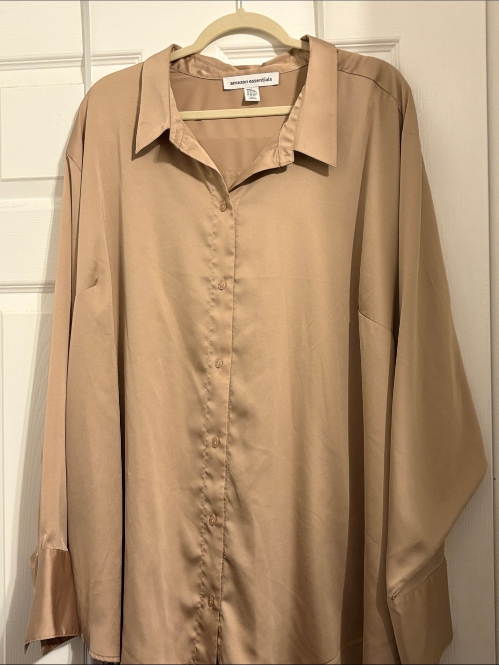 Amazon Essentials Tan Button-Down Satin Blouse size 6X pit to pit 35 inches